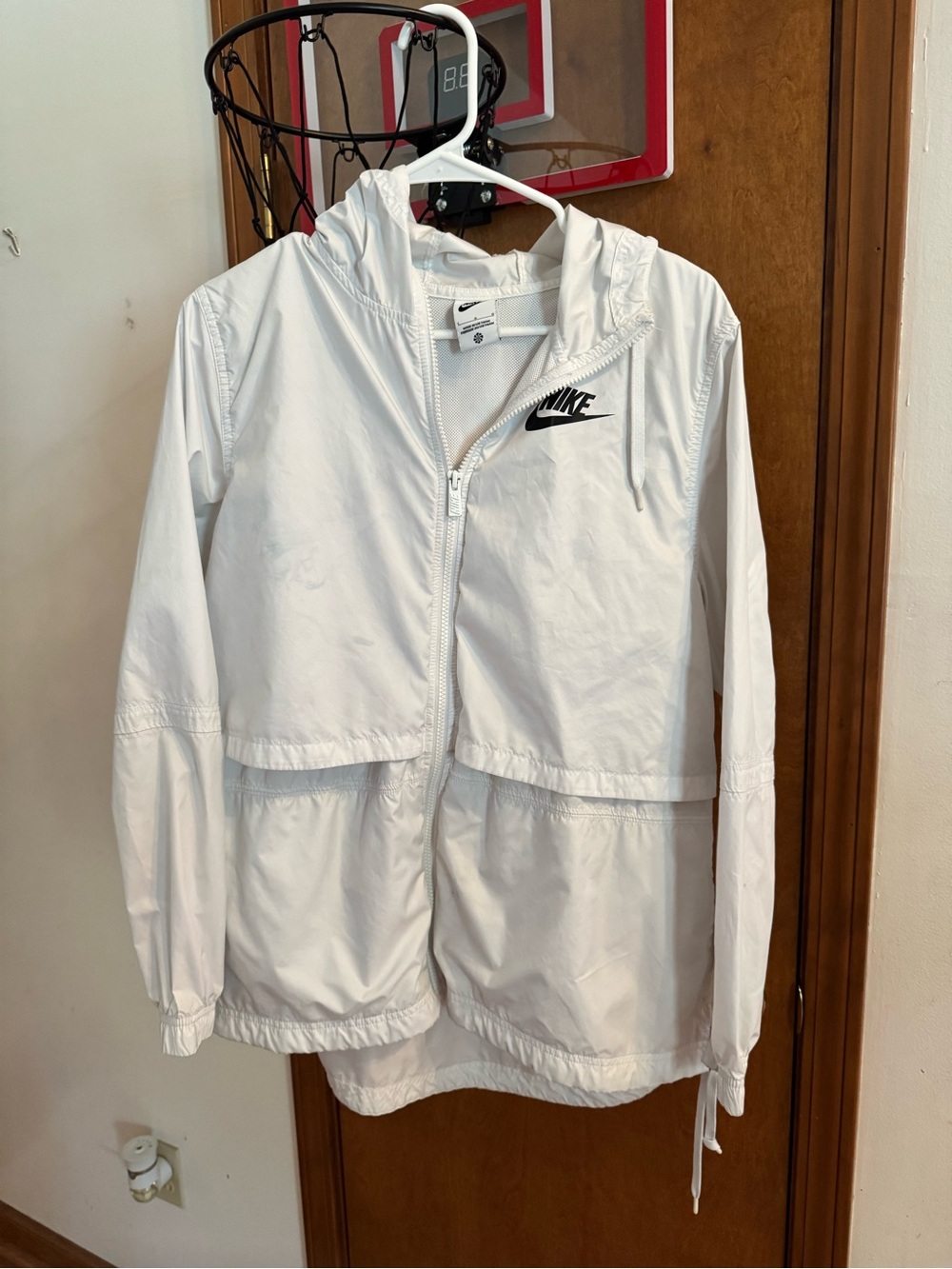 Nike White Hooded Windbreaker Jacket women’s
